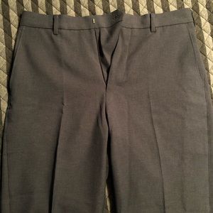 NEVER WORN!! UNIQLO U Men Cropped Dress Pants
